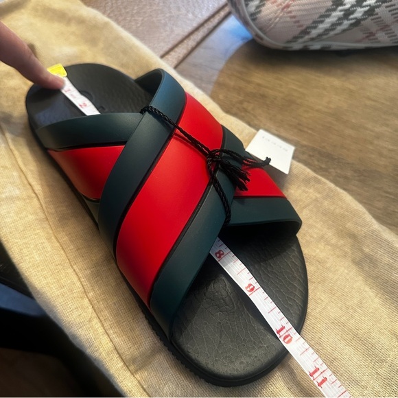 Gucci Red and Green Cross-Strap Slides - Picture 5 of 13